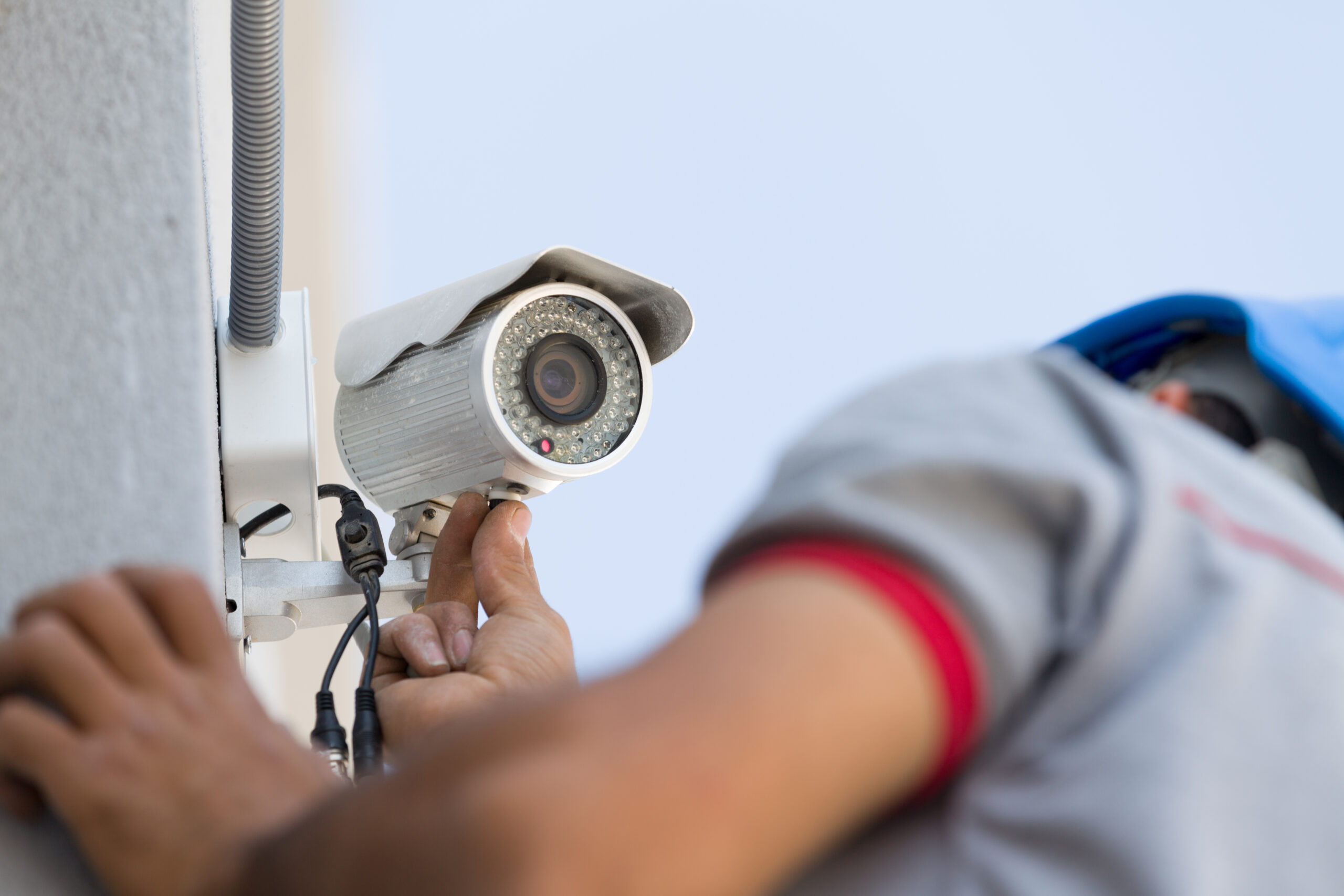 Professional,Cctv,Technician,Working.